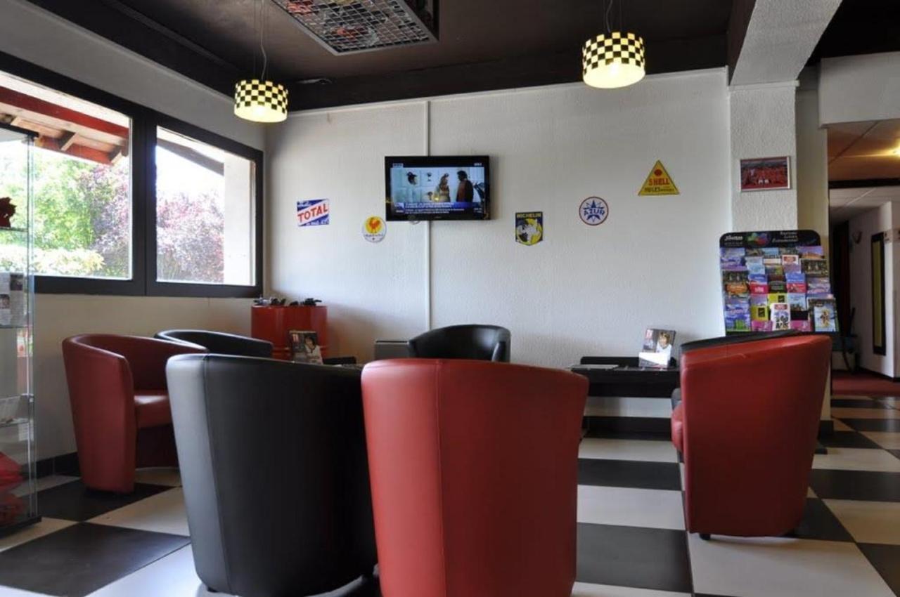 维耶尔宗恩佐基里亚德直营酒店 外观 照片